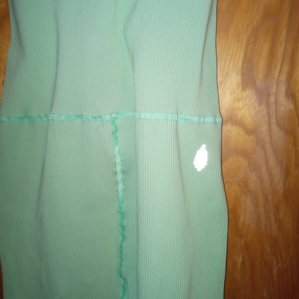 Free People Movement " Free Throw" Onesie Sage Brush Women's size XL- NWT $89 - Picture 4 of 8